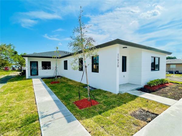 11920 SW 212th St, Unincorporated Dade County, Florida 33177, image 1