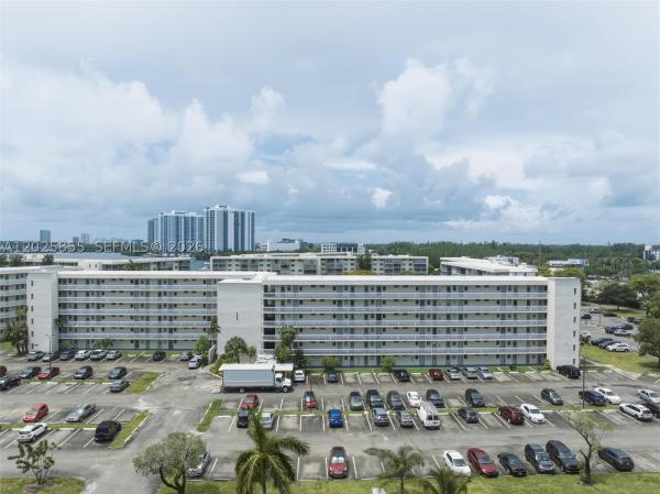 Point East, 2855 Leonard Dr #H-106, Aventura, Florida 33160, image 2