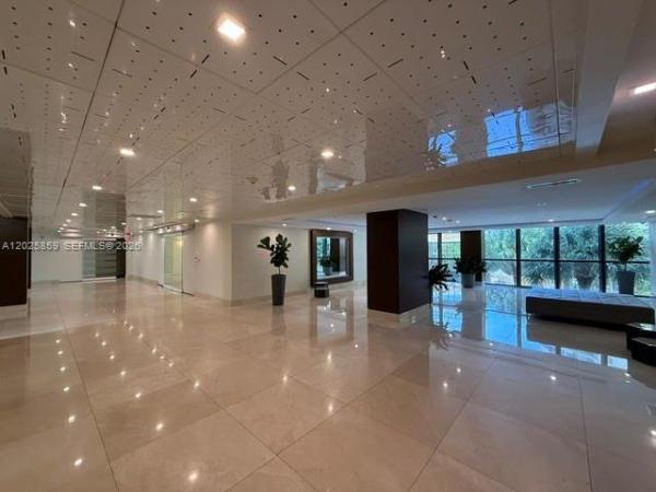 Brickell Key Two, 540 Brickell Key Dr #1024, Miami, Florida 33131, image 2