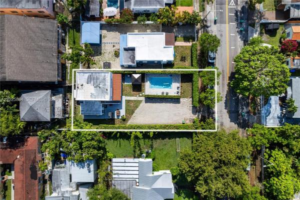 Bryan Park, 2255 SW 10th St #B, Miami, Florida 33135, image 1