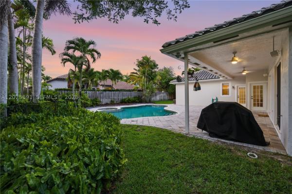 Majestic Bay, 12847 NW 22nd Mnr, Pembroke Pines, Florida 33028, image 2