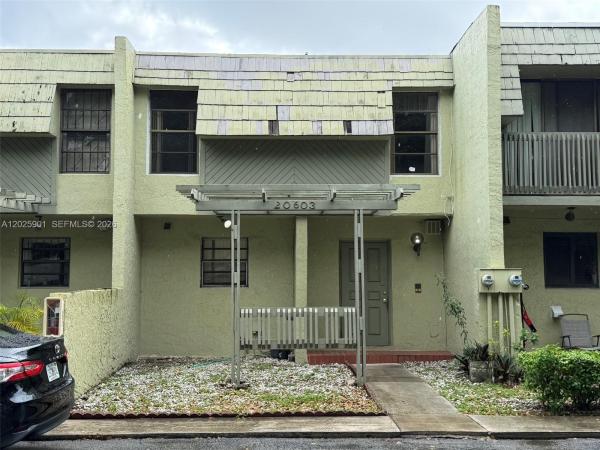 Country Club Villas Townhouses, 20603 NW 15th Ave #8-1, Miami Gardens, Florida 33169, image 1