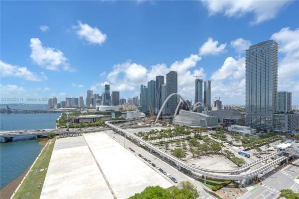 Venetia, 555 NE 15th St #23-I, Miami, Florida 33132, image 2