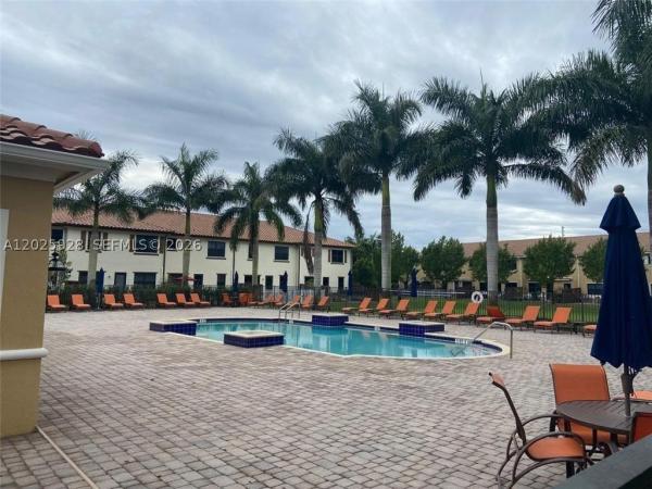 Vaquero Trails, 821 E Village Cir, Davie, Florida 33325, image 1