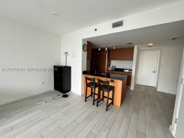 50 Biscayne, 50 Biscayne Blvd #2105, Miami, Florida 33132, image 2