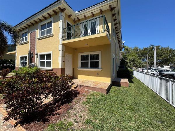 Atlantic Shores Dixie Highway, 708 NE 4th Ct #1-8, Hallandale Beach, Florida 33009, image 1