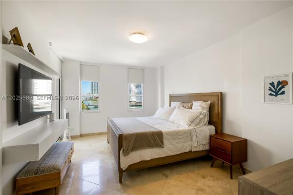 Courvoisier Courts, 701 Brickell Key Blvd #512, Miami, Florida 33131, image 2