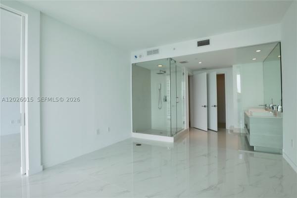 Paraiso Bay, 650 NE 32nd St #1906, Miami, Florida 33137, image 2