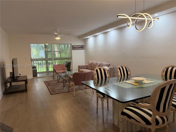 Huntington Lakes 5, 7350 Kinghurst Dr #305, Delray Beach, Florida 33446, image 3