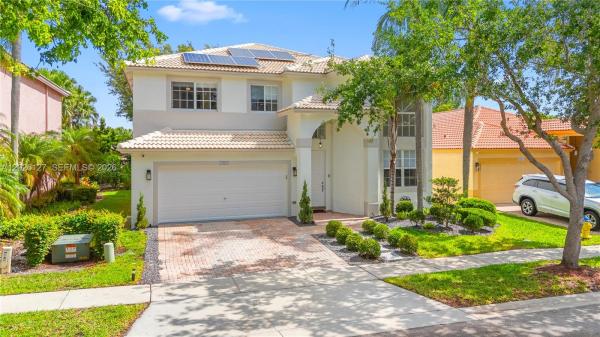 The Cove At Pembroke Isles, 17027 NW 19th St, Pembroke Pines, Florida 33028, image 1