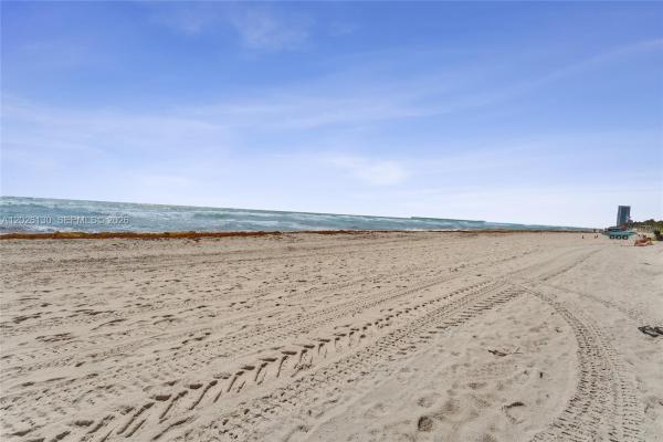 Taromina, 1936 S Ocean Dr #4C, Hallandale Beach, Florida 33009, image 2