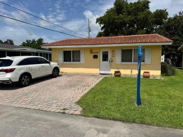 Tamarac Lakes North, 5403 NW 27th Ave, Tamarac, Florida 33309, image 1