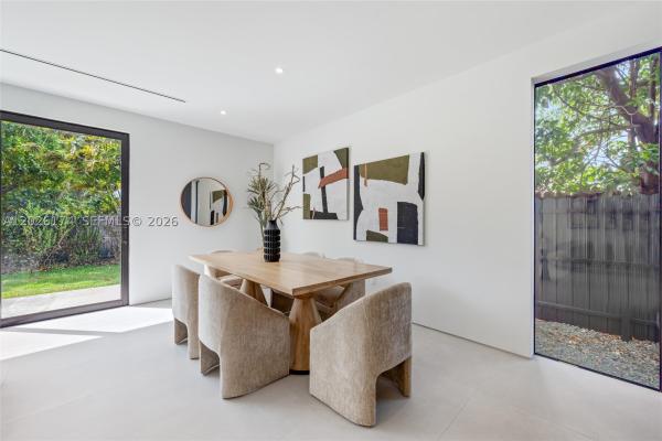 Houston Heights, 2980 SW 2nd St, Miami, Florida 33135, image 2