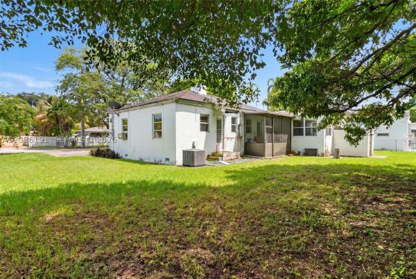 North Miami Estates, 1279 NW 41st St, Miami, Florida 33142, image 2