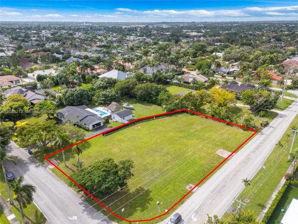 13600 SW 107th Ave, Unincorporated Dade County, Florida 33176, image 1