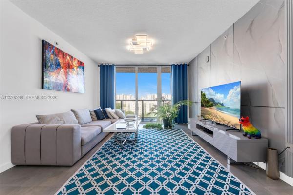 Parque Towers, 300 Sunny Isles Blvd #4-905, Sunny Isles Beach, Florida 33160, image 2
