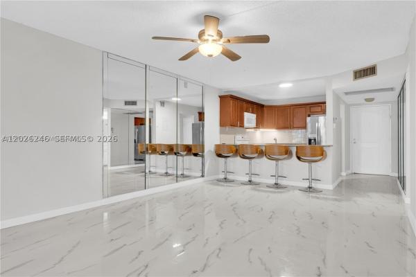 Isle Of Boca Dunes, 9355 SW 8th St #425, Boca Raton, Florida 33428, image 2
