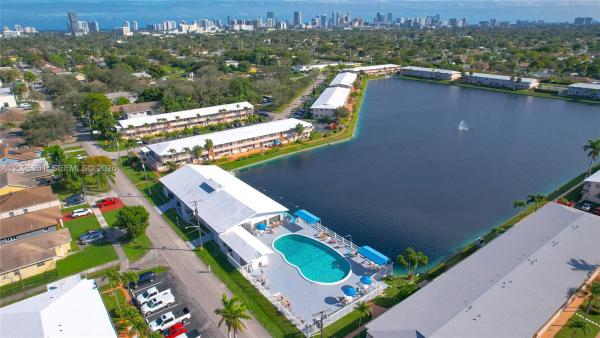 820 SW 11th Ave #4B, Hallandale Beach, Florida 33009, image 1