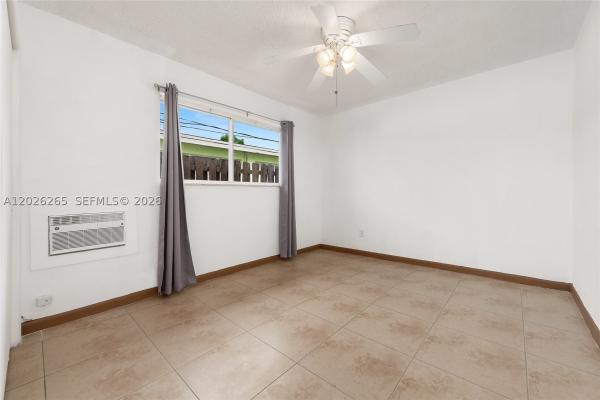 932 Moffett St #6, Hallandale Beach, Florida 33009, image 3
