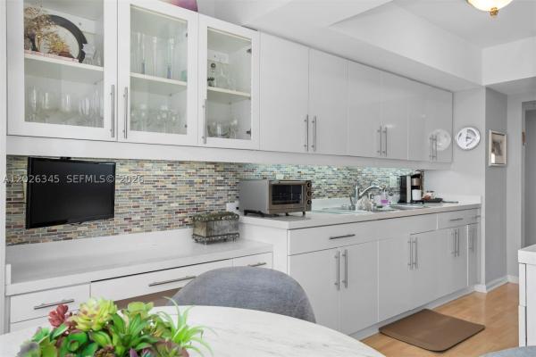 North Tower At The Point, 21205 NE 37th Ave #2403, Aventura, Florida 33180, image 1