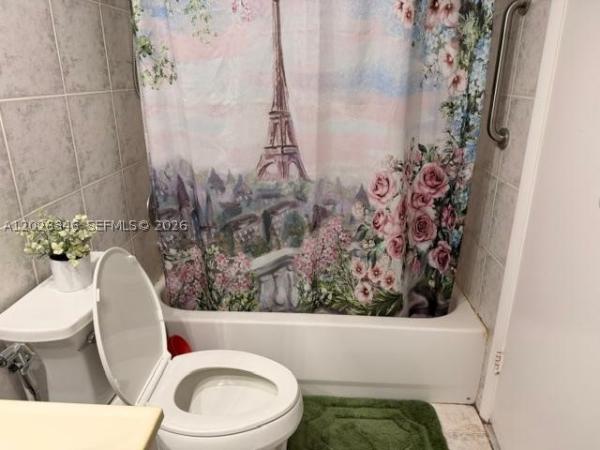 Hillcrest, 3850 Washington St #409, Hollywood, Florida 33021, image 2