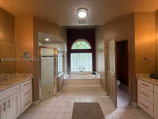 Majestic Bay, 2242 NW 129th Ave, Pembroke Pines, Florida 33028, image 1