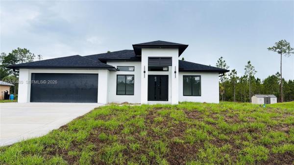 911 Cleveland Ave, Lehigh Acres, Florida 33972, image 1