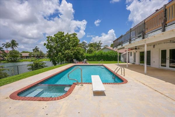 Waterford, 5680 Thornbluff Ave, Davie, Florida 33331, image 3