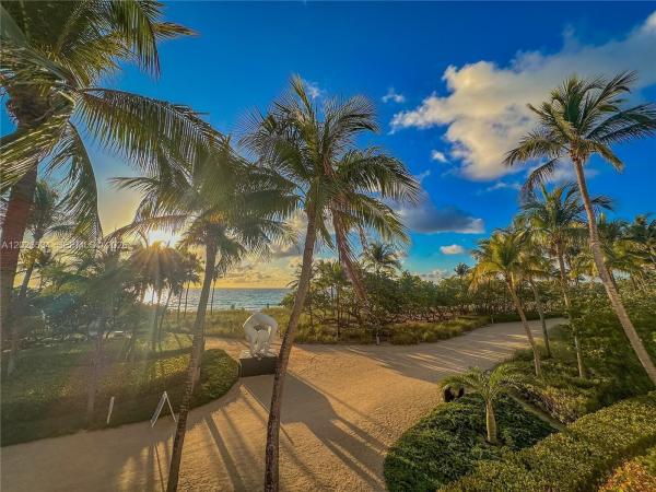 Balmoral, 9801 Collins Ave #6P, Bal Harbour, Florida 33154, image 1