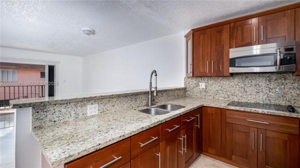 4390 W 12th Ln #18B, Hialeah, Florida 33012, image 1