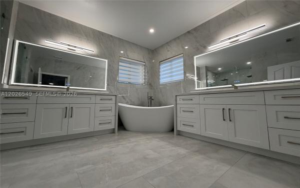 14407 SW 158th Path, Unincorporated Dade County, Florida 33196, image 2