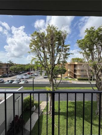 10431 N Kendall Dr #D306, Unincorporated Dade County, Florida 33176, image 1