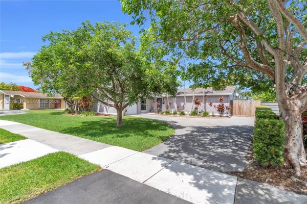 Bel Aire, 18645 SW 90th Ave, Cutler Bay, Florida 33157, image 1