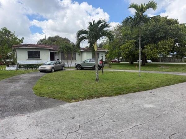 College Heights, 2 NE 110th St, Miami Shores, Florida 33161, image 1