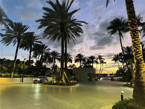 Grove Isle, 2 Grove Isle Dr #B1706, Miami, Florida 33133, image 1