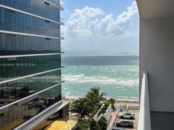 Parker Plaza Estates, 2030 S Ocean Dr #723, Hallandale Beach, Florida 33009, image 1