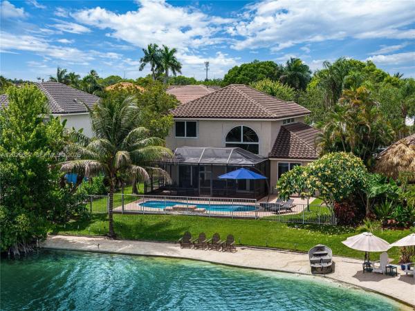 Chapel Lake Estates, 18451 NW 13th St, Pembroke Pines, Florida 33029, image 1