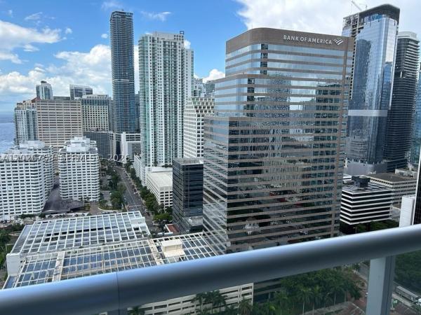 Icon Brickell Tower 2, 495 Brickell Ave #3203, Miami, Florida 33131, image 1