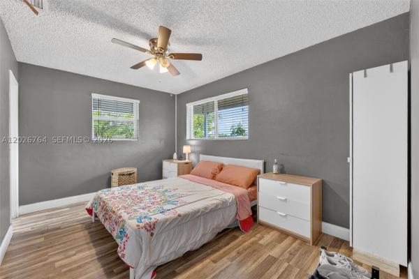 Twin Lakes South, 1060 W Prospect Rd, Oakland Park, Florida 33309, image 2