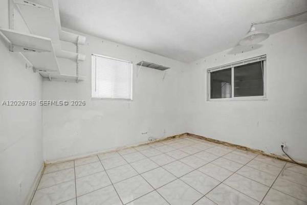 Delcrest Manor, 2000 N 58th Ave, Hollywood, Florida 33021, image 1