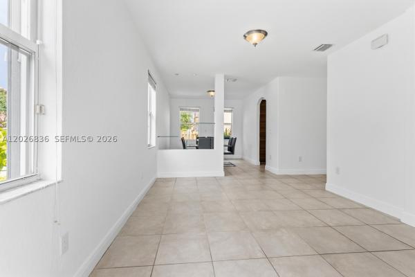 Madeira 2, 8610 NW 110th Ave, Doral, Florida 33178, image 3