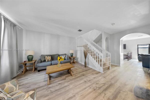 Bonterra, 9381 W 33rd Ln, Hialeah, Florida 33018, image 1