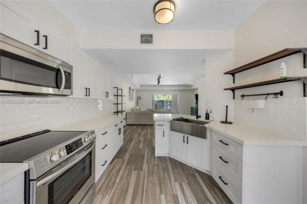 8942 W Flagler St #3, Unincorporated Dade County, Florida 33174, image 1