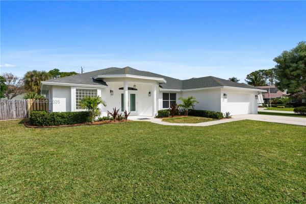 Loxahatchee Pines, 5923 Loxahatchee Pines Dr, Jupiter, Florida 33458, image 1