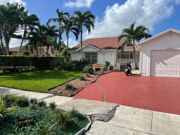 19642 NW 59th Pl, Hialeah, Florida 33015, image 1