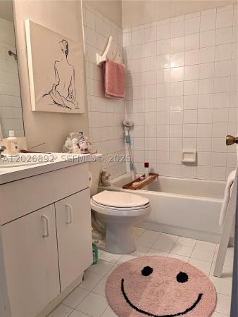 Pelican Pointe, 12037 SW 5th Ct, Pembroke Pines, Florida 33025, image 3