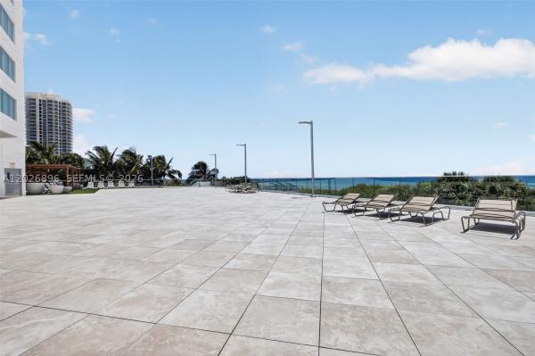 Burleigh House, 7135 Collins Ave #1124, Miami Beach, Florida 33141, image 2
