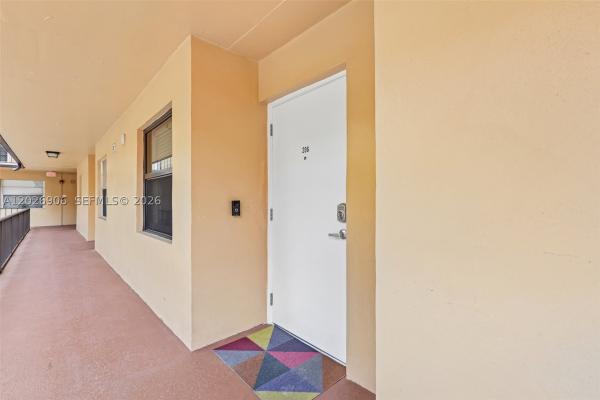 Lago West, 400 Commodore Dr #206, Plantation, Florida 33325, image 1