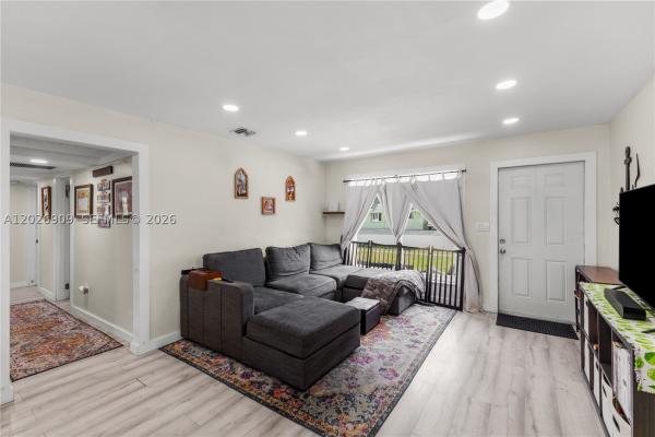 Floral Heights, 1870 SW 42nd Ter, Fort Lauderdale, Florida 33317, image 3