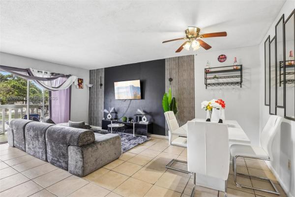 15225 NE 6th Ave #B208, Unincorporated Dade County, Florida 33162, image 1
